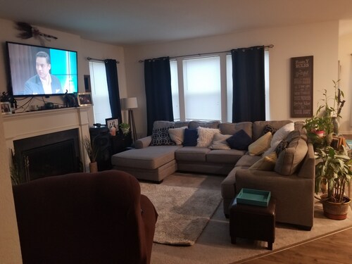 Spacious 5 Bedroom rental