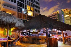 Bar (in der Unterkunft)