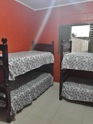 2 間睡房、上網