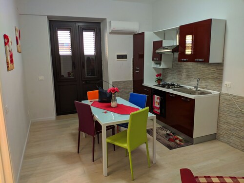 Casa vazanze Margherita, apartment, 4 beds, 2 bedrooms, bathroom, kitchen.