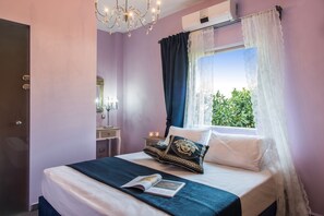 3 bedrooms, in-room safe, laptop workspace, soundproofing - Casa Di Verde Villa (Platanias)