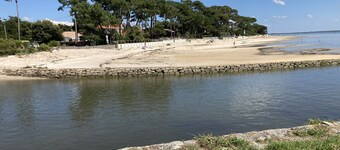 Villa les Fontaines - endroit calme - 150 m du port de plaisance