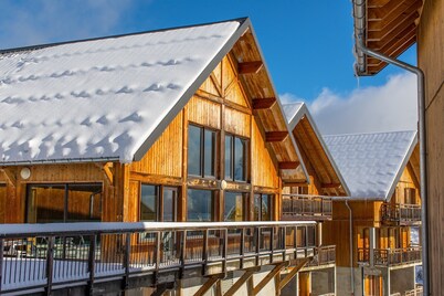 Appart proche du centre Casiers à ski