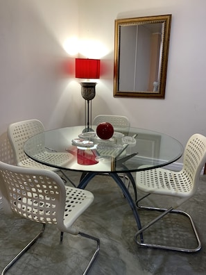 Individually decorated, blackout curtains, iron/ironing board, free WiFi - Buena Vista Boquete (Boquete)