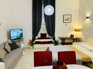 3 bedrooms, iron/ironing board, free WiFi, bed sheets - Chroma Borgo Pio Vaticano  (Roma)