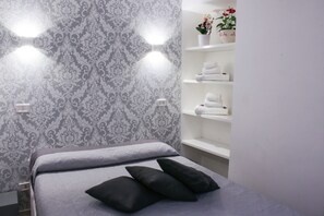 3 chambres, fer et planche à repasser, Wi-Fi gratuit, draps fournis