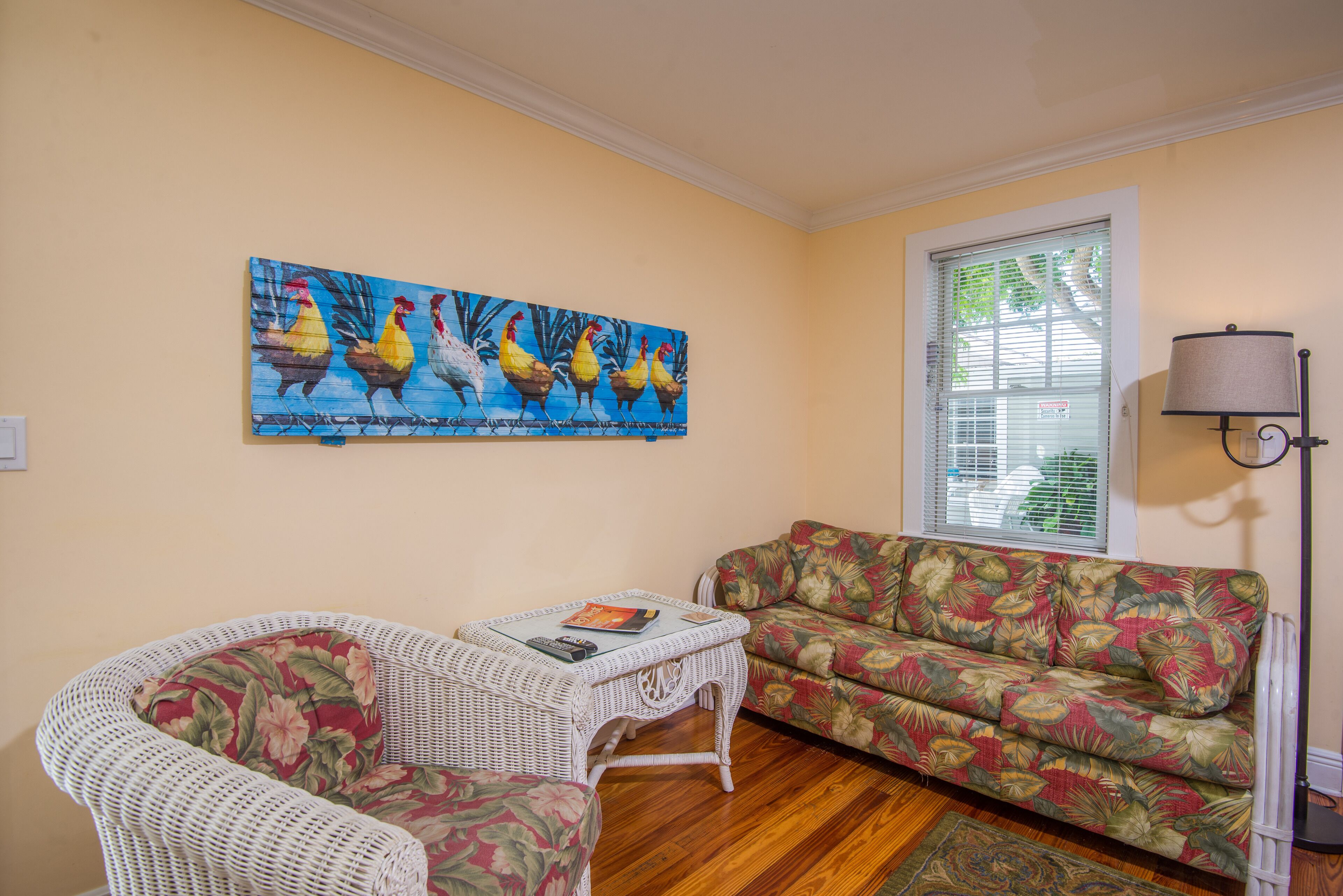 two bedroom balcony villa | living room | 36-inch flat-screen tv with cable channels, tv