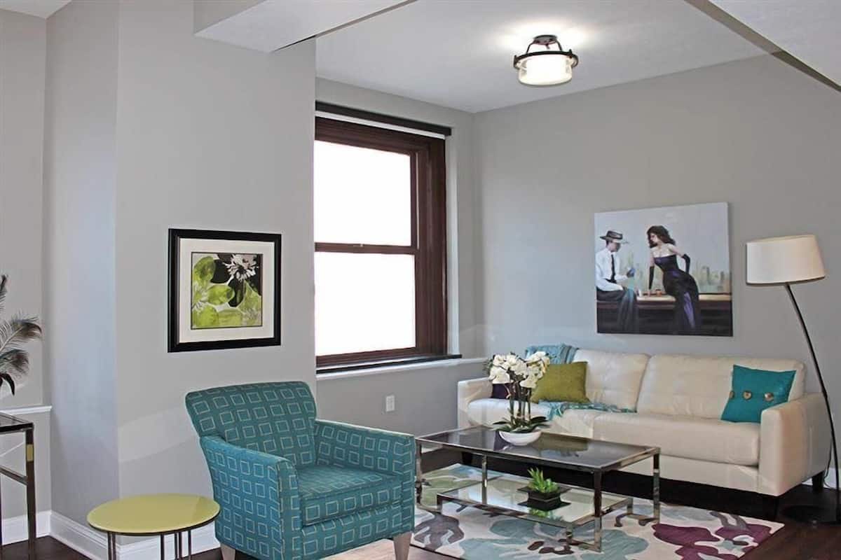 Apartment, 1 Double Bed | Living room | Flat-screen TV