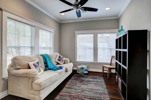Smart TV, fireplace, books