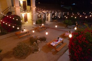 Outdoor dining - B1- Modern Spacious Desert Home 2BR (Desert Hot Springs)