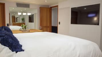 4 bedrooms