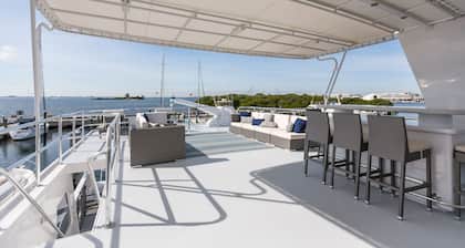 90 'yate lujoso construido a medida Tampa Bay Florida