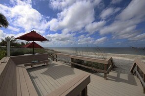Property grounds - Direct Gulf View, Beach Condo on Manasota Key, FL (Englewood)