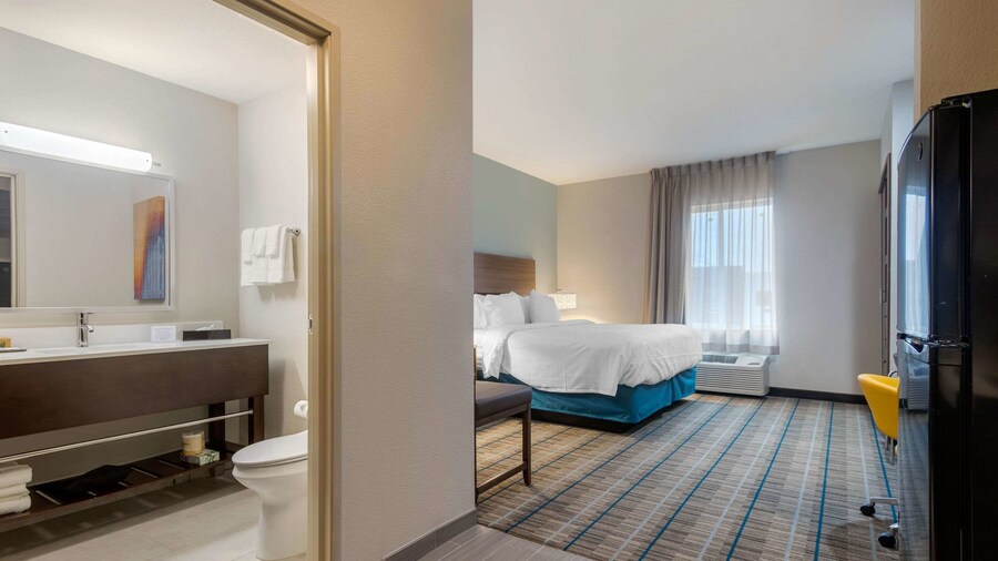 MainStay Suites Bricktown - near Medical Center