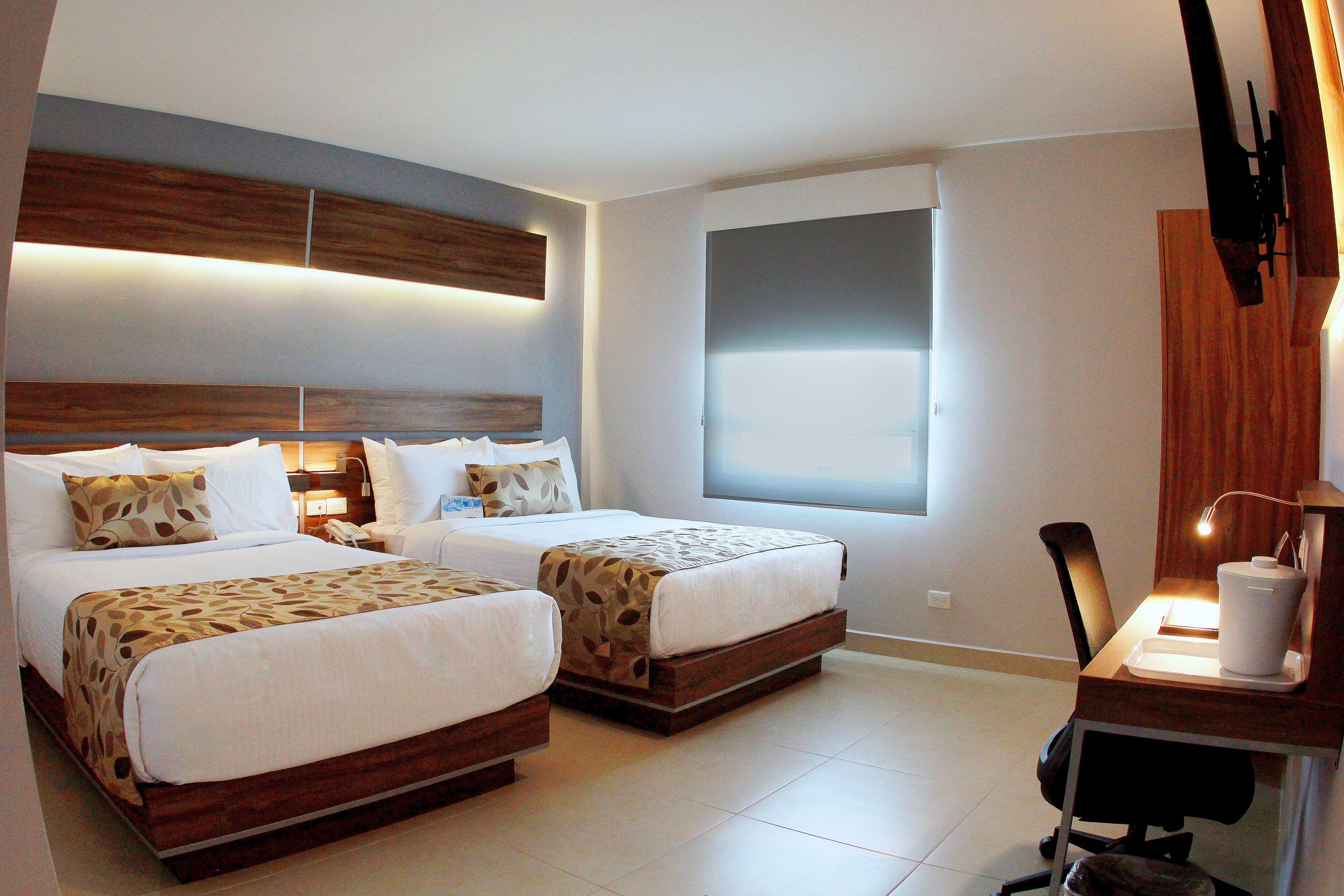 standard room, 2 double beds, non smoking | memory-foam beds, in-room safe, desk, laptop workspace