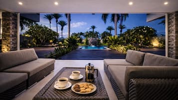 Villa 105/4 - 4 Bedroom Gardenview Villa | Vista al jardín