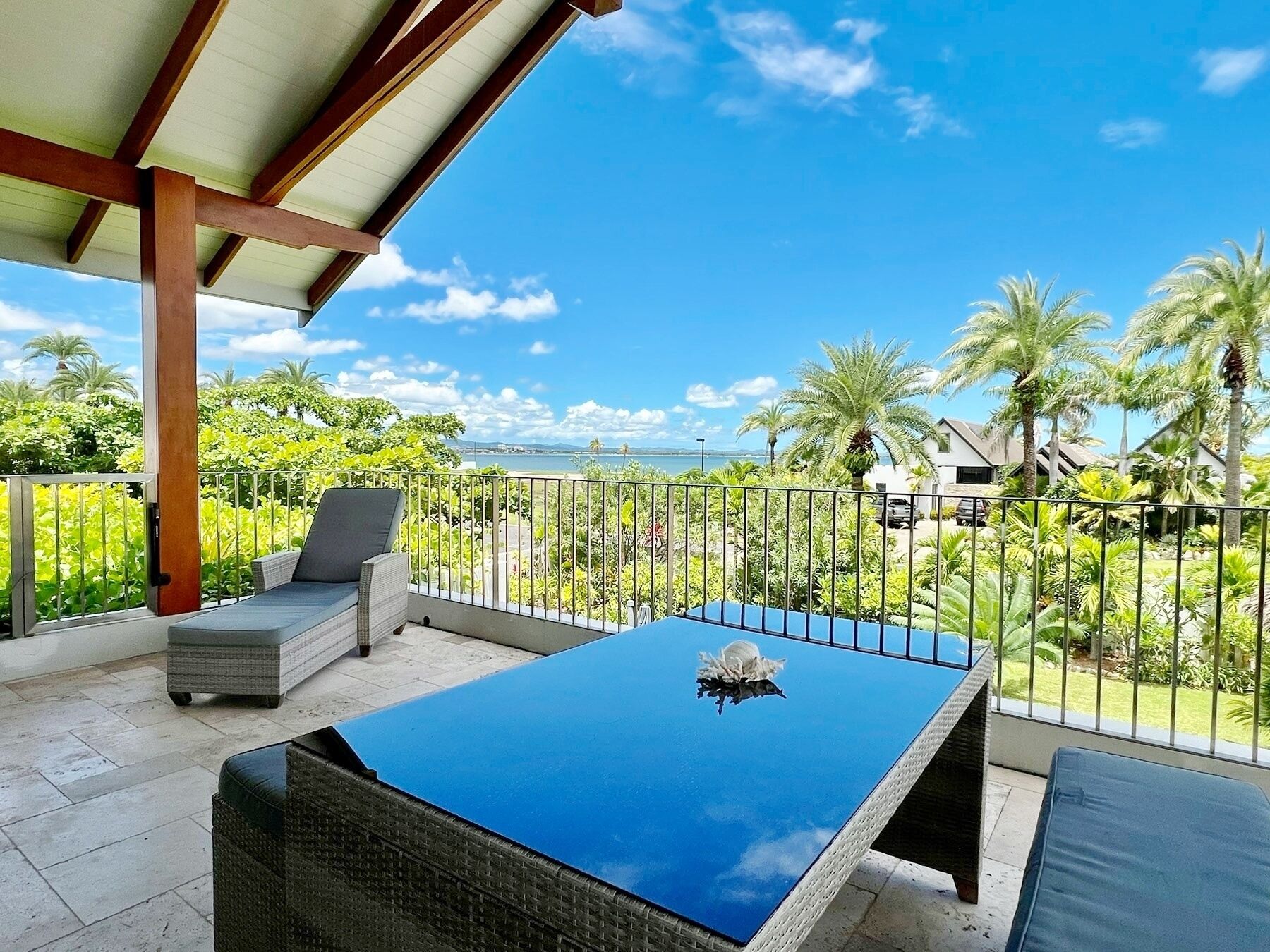 Minibar (con alcuni snack e alcune bevande gratis)