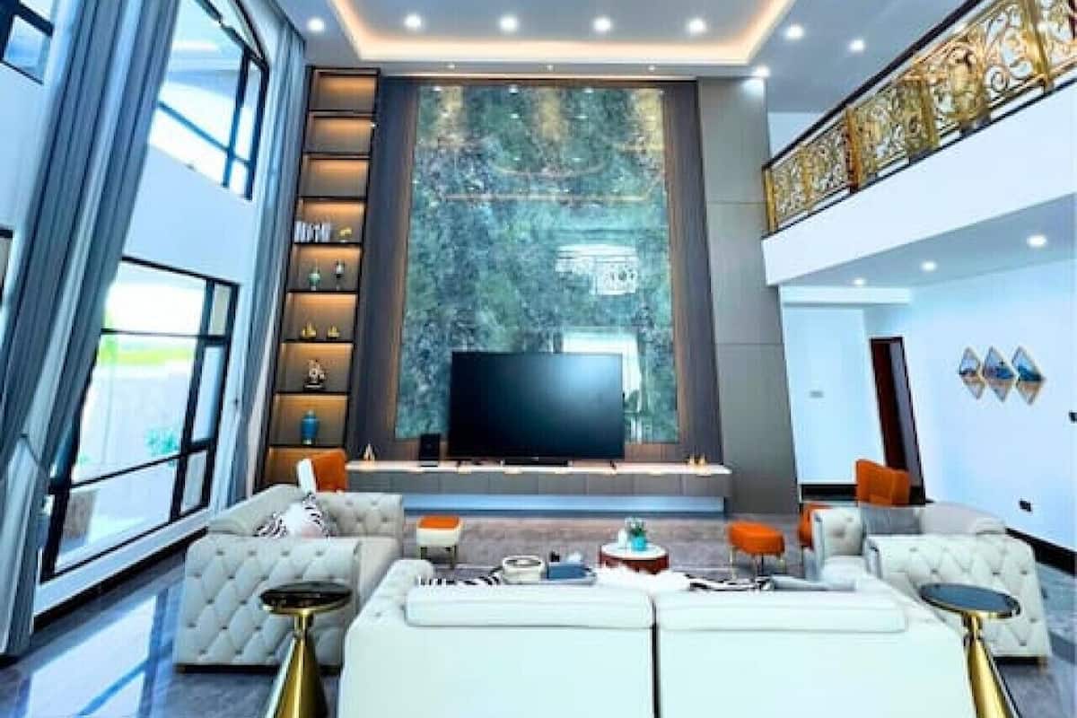 Villa 67/7 - 7 Bedroom Riverfront Villa | Living area | Smart TV, Netflix, streaming services