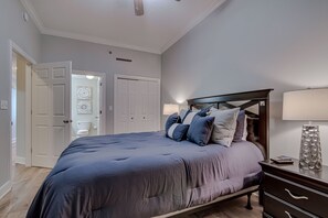 3 chambres, fer et planche à repasser, Wi-Fi gratuit, draps fournis