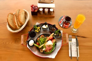Breakfast meal - Luis Otel (Izmir)
