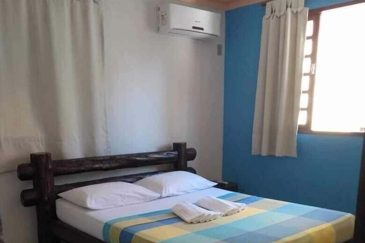 Chalet, Poolside (3 Pessoas) | In-room safe, iron/ironing board, rollaway beds, free WiFi