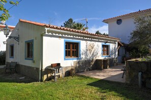 Exterior - Quinta da Tosca, Rogil, Aljezur, Former farm with apartments for 2-14 pers (Rogil / Aljezur)