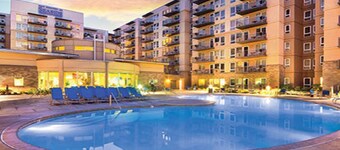 Beachfront Resort on the Promenade w/Ocean Views!