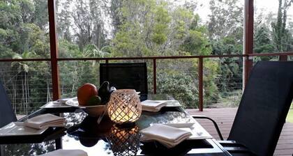 Lucas Parklands - The Sanctuary, direct access to 'Great Walk' and Lake Baroon