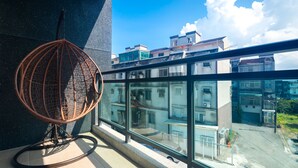 Unclassified image, 2 of 45, button - Songfeng Qinzi Homestay (Wujie)