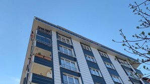 Exterior detail - Sevgi Apart (Istanbul)