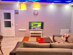 Luxury Apartment, 2 Bedrooms | Individually decorated, individually furnished, desk, blackout drapes - Sevgi Apart (Istanbul)