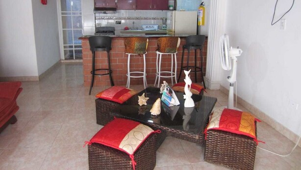 Unclassified image, 1 of 26, button - Ney House (San Andrés)