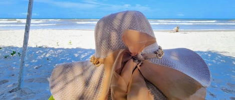 شاطئ