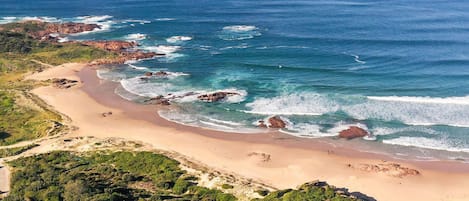 Playa en los alrededores