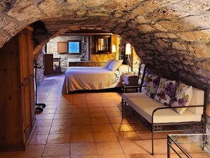 7 chambres, accès à Internet, literie fournie