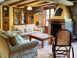 TV, fireplace, DVD player, table football