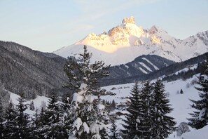 Uklassifisert bilde, 5 av 49, knapp