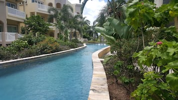 Piscina externa