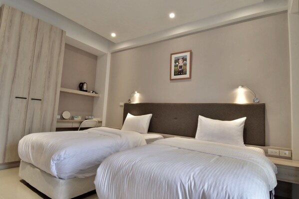 Chambre Standard avec lits jumeaux, 2 lits une place | Blanchisserie