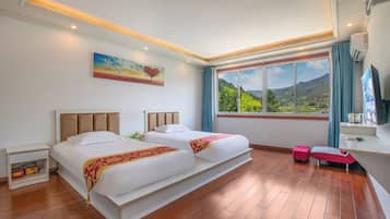 Superior Twin Room | 1 bedroom, individually decorated, individually furnished