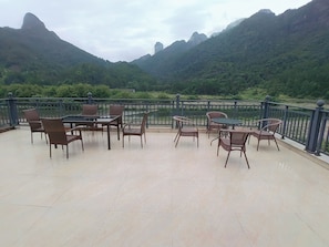 Terrace/patio - Lv ye Xian Zhuang Guesthouse (Taizhou)