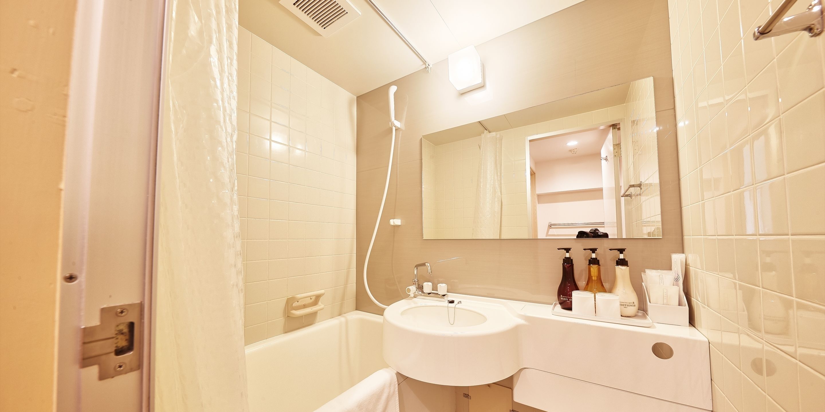 free toiletries, hair dryer, towels