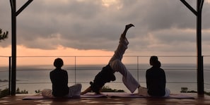 Yoga - Wayn-Zen Onna Hotel (Onna)