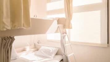 Bügeleisen/Bügelbrett, kostenloses WLAN, Bettwäsche