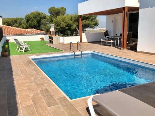 Atemberaubende Villa in der Nähe von Bavaria Golf and Beach