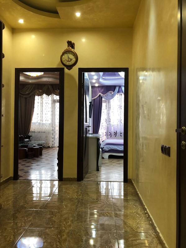 1 bedroom, iron/ironing board, internet, bed sheets