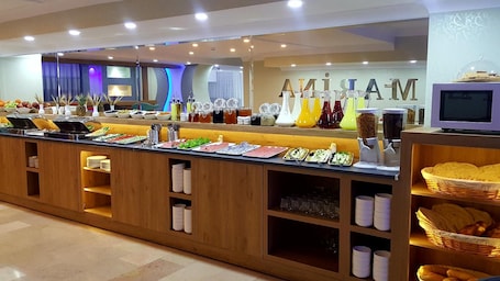 Restaurante. Marina Hotel