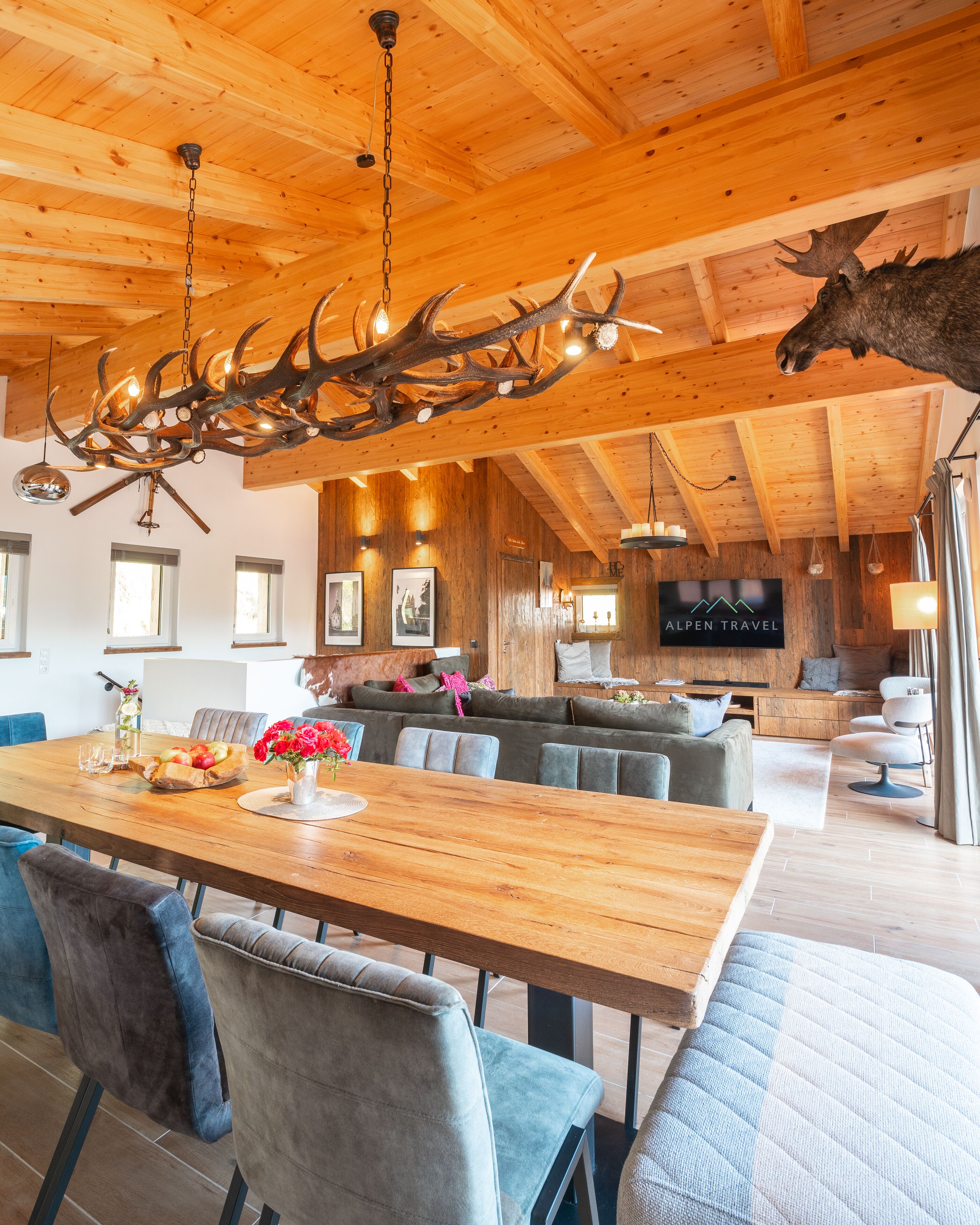 Chalet, Bergblick (Der Elch) | Eigene Küche | Großer Kühlschrank, Ofen, Herdplatte, Geschirrspüler