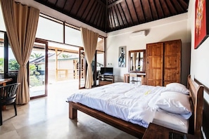 3 bedrooms