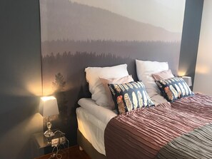 1 bedroom, in-room safe, desk, iron/ironing board - 4 ALL APART HOTEL 5* (Swarzedz)